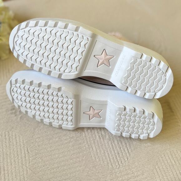 NEW Size 6Y Womens 7.5 Converse Chuck Taylor Lugged Lift High Pink Ruffle Shoe - Picture 10 of 10